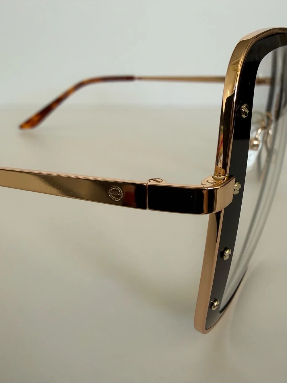 NEW!!! MO women black eyeglasses European brand Authentic